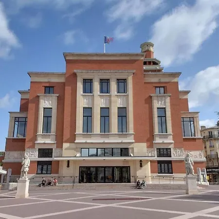 Paris-montrouge Magnifique 3 Pieces De 75m2 Avec Parking - Tres Cosy Pour 1 - 8 Personnes Refait A Neuf -entire Luxurious And Warm -montrouge Paris 14eme - Proche Aeroport Orly Parc Expositions Porte De Versailles Free Wifi Grat * Montrouge