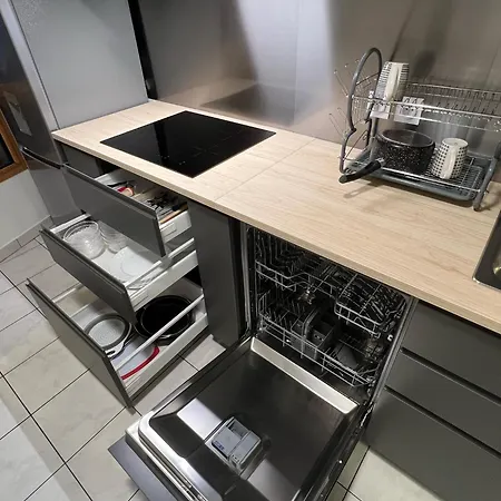 Paris-montrouge Magnifique 3 Pieces De 75m2 Avec Parking - Tres Cosy Pour 1 - 8 Personnes Refait A Neuf -entire Luxurious And Warm -montrouge Paris 14eme - Proche Aeroport Orly Parc Expositions Porte De Versailles Free Wifi Grat *