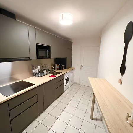 Lejlighed Paris-montrouge Magnifique 3 Pieces De 75m2 Avec Parking - Tres Cosy Pour 1 - 8 Personnes Refait A Neuf -entire Luxurious And Warm -montrouge Paris 14eme - Proche Aeroport Orly Parc Expositions Porte De Versailles Free Wifi Grat *